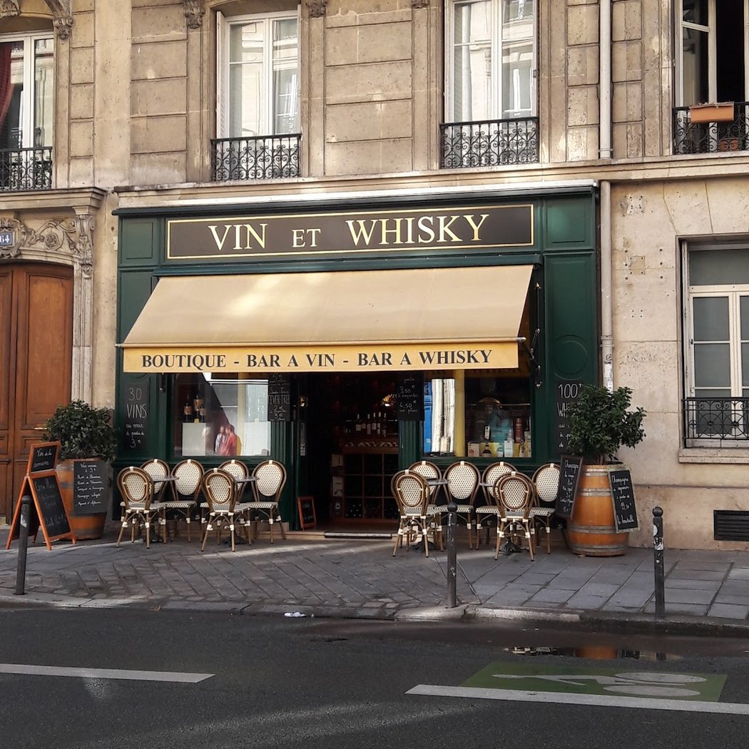 Vin Et Whisky 2